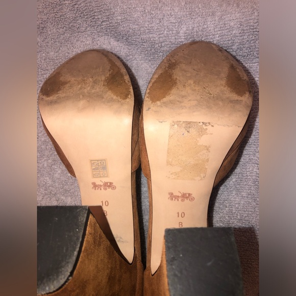 COACH Tan Suede Platform Pumps - Picture 4 of 4
